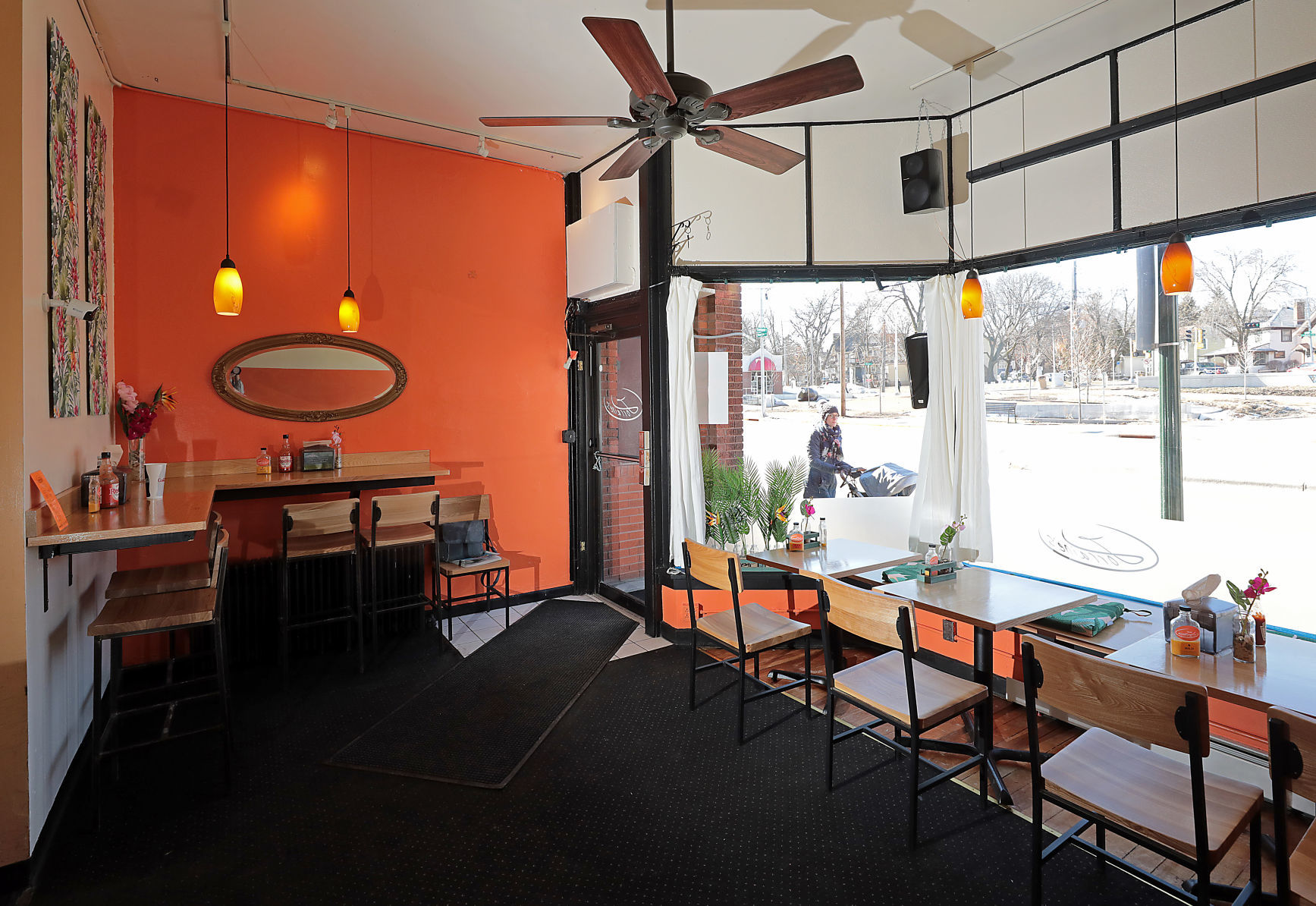 Lorraine's interior